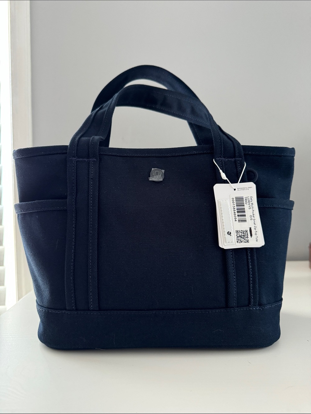 Lululemon Daily multi-Pocket Small zip top tote canvas bag - Navy